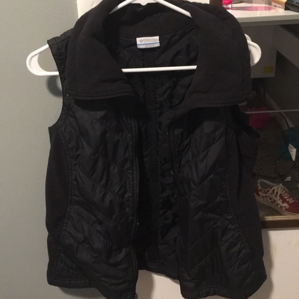 Black Colombia vest